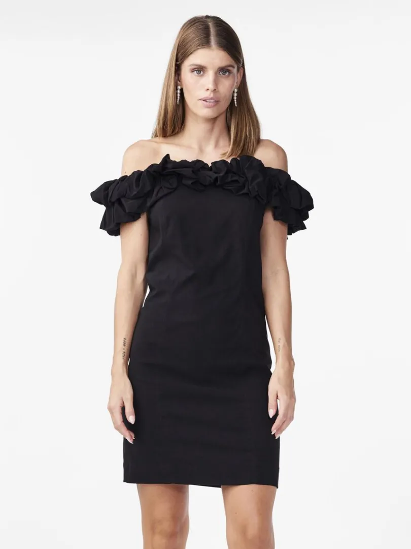 KURZKLEID*YAS Hot