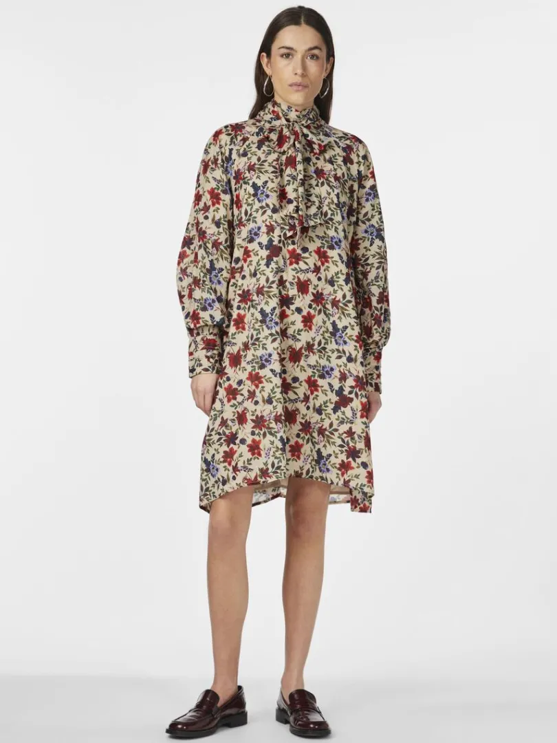 yasaya_minikleid_3.webp AYA MINIKLEID*YAS Flash Sale