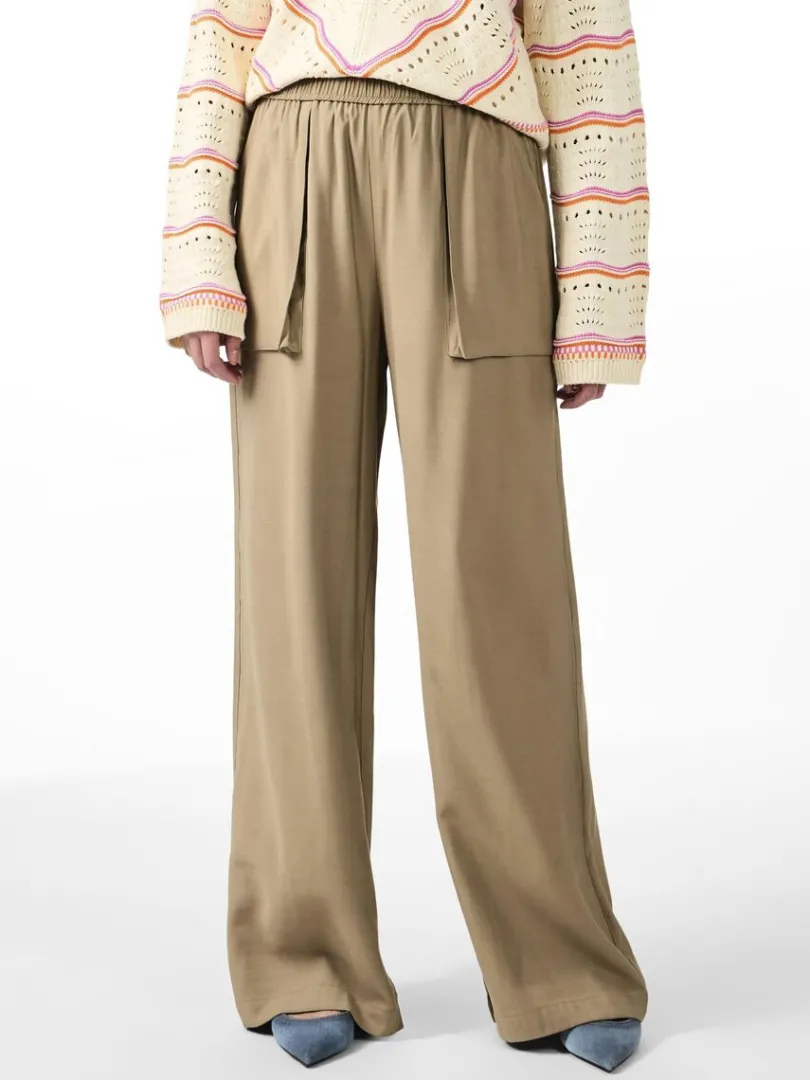 ERMILLA HOSE*YAS Fashion