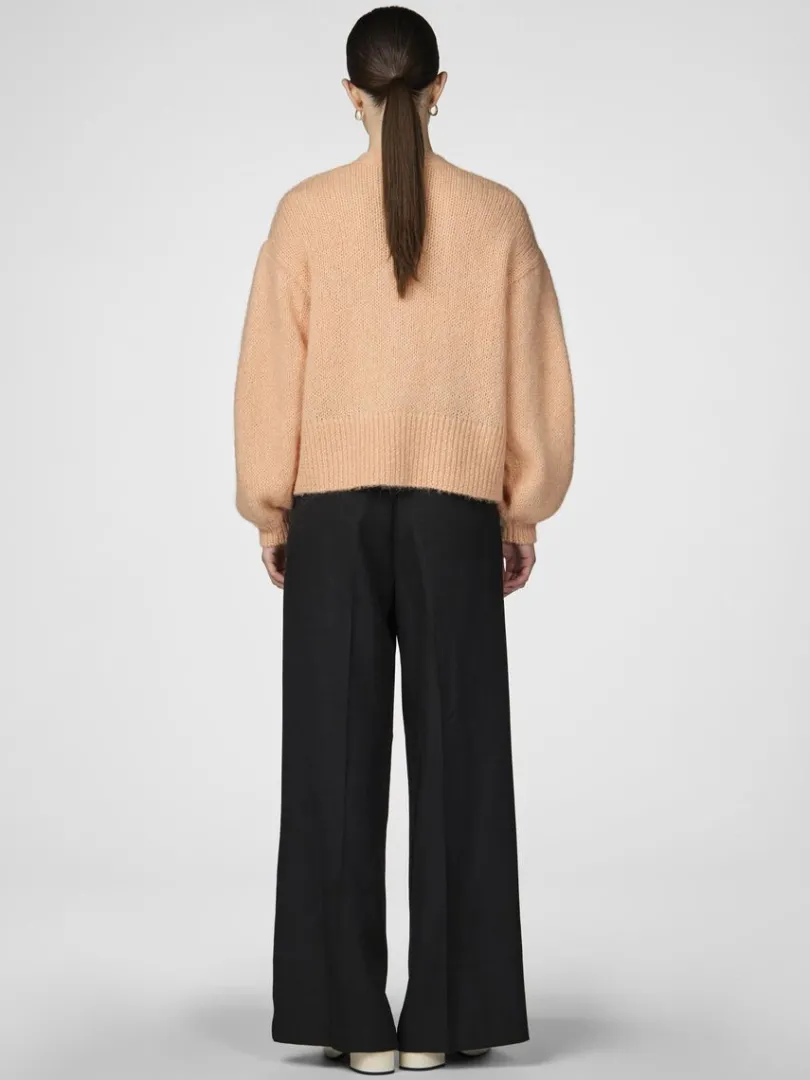 FUMA STRICKJACKE*YAS Hot