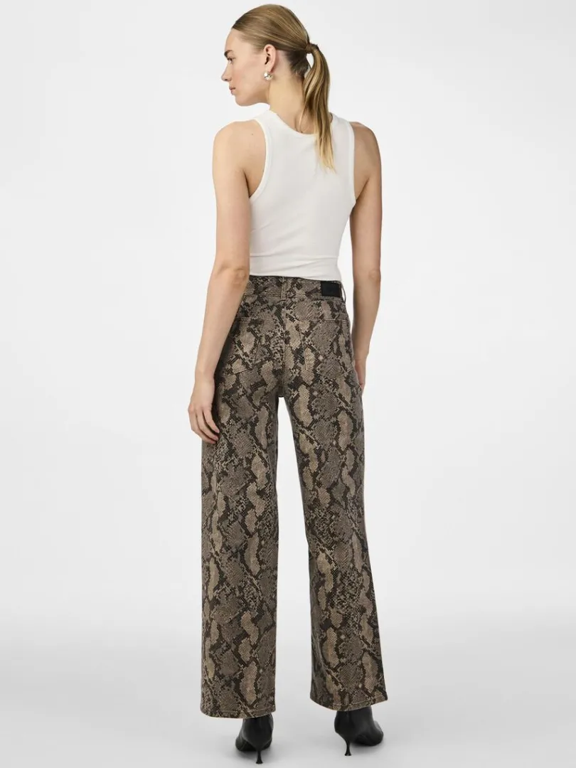 LEONORA JEANS*YAS Store