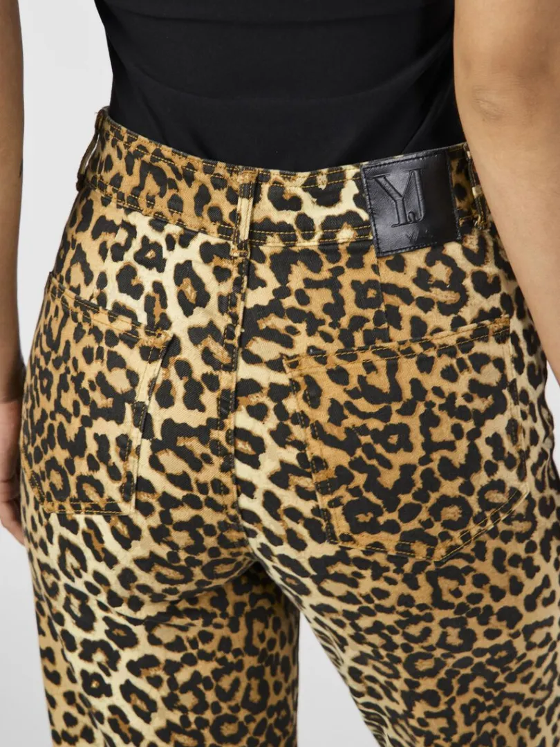 yasleonora_jeans_2-3.webp LEONORA JEANS*YAS Hot