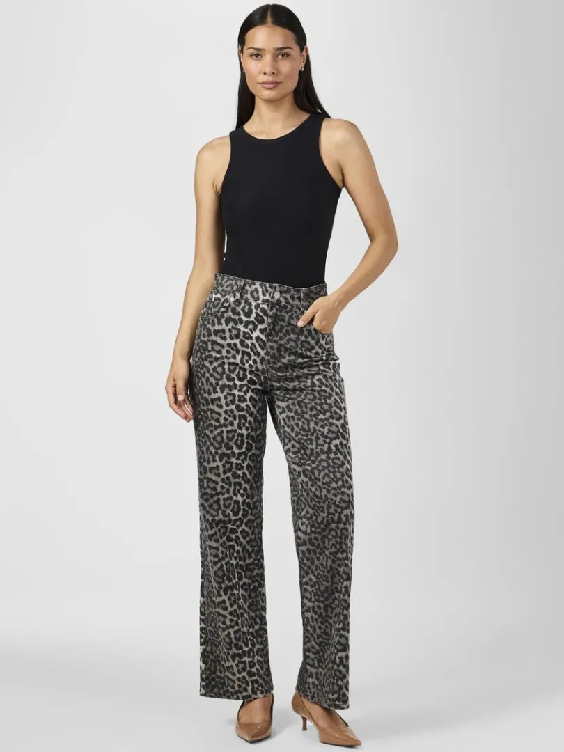 yasleonora_jeans_3-2.webp LEONORA JEANS*YAS Clearance