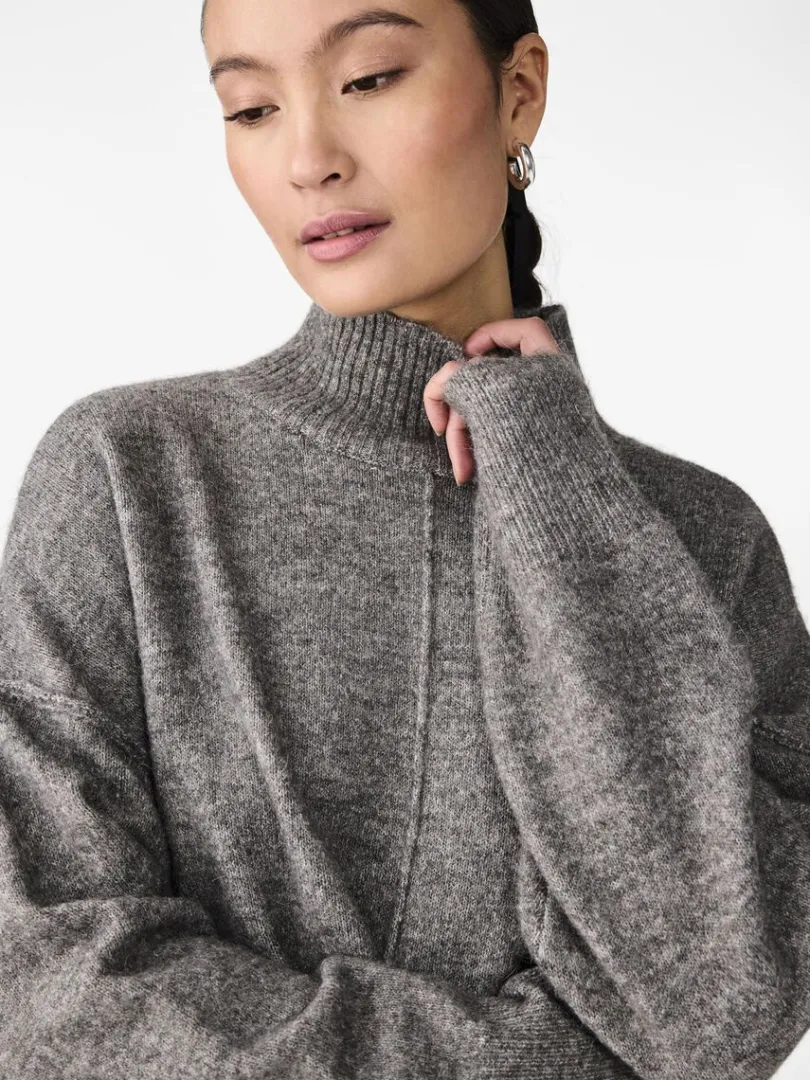 yasliro_pullover_2.webp LIRO PULLOVER*YAS Flash Sale