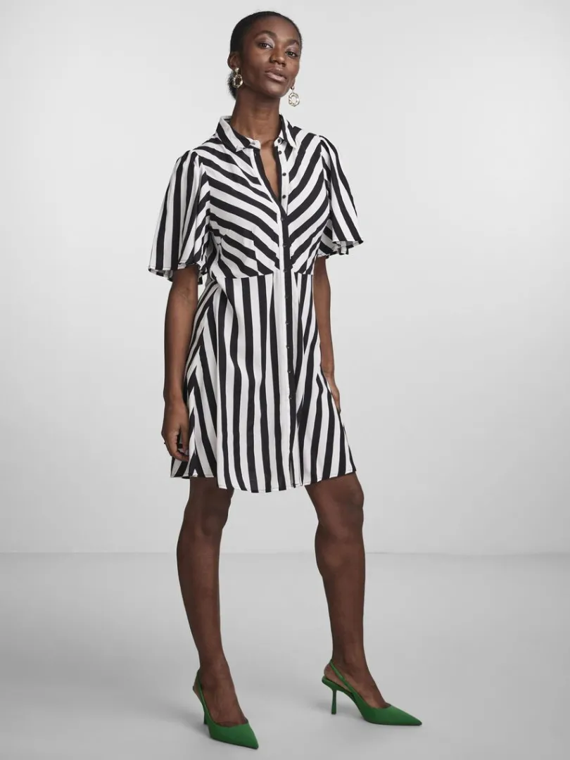yassavanna_blusenkleid_3.webp SAVANNA BLUSENKLEID*YAS Online