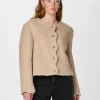 SERANA JACKE*YAS Store