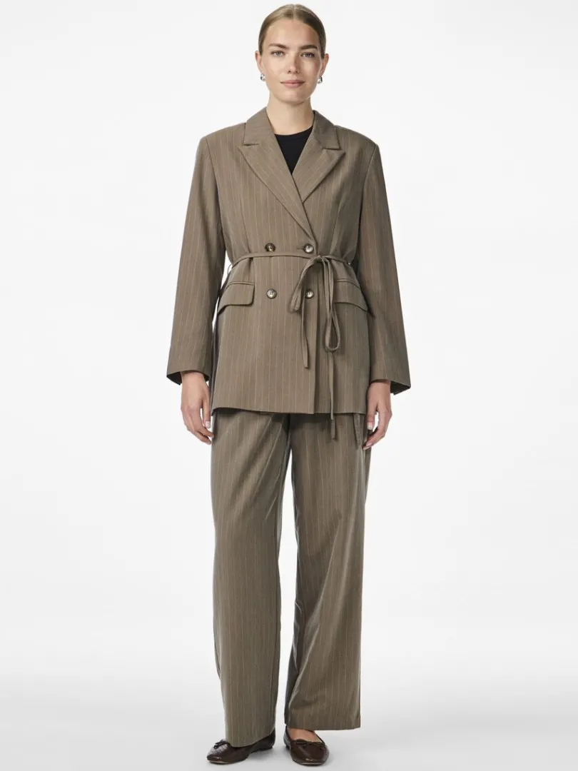 yasstrala_hose_3.webp STRALA HOSE*YAS Outlet