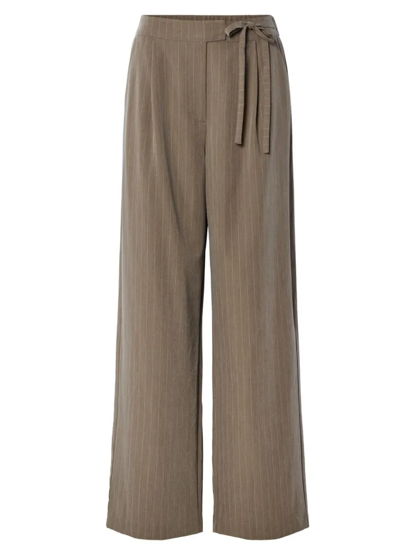 yasstrala_hose_4.webp STRALA HOSE*YAS Outlet